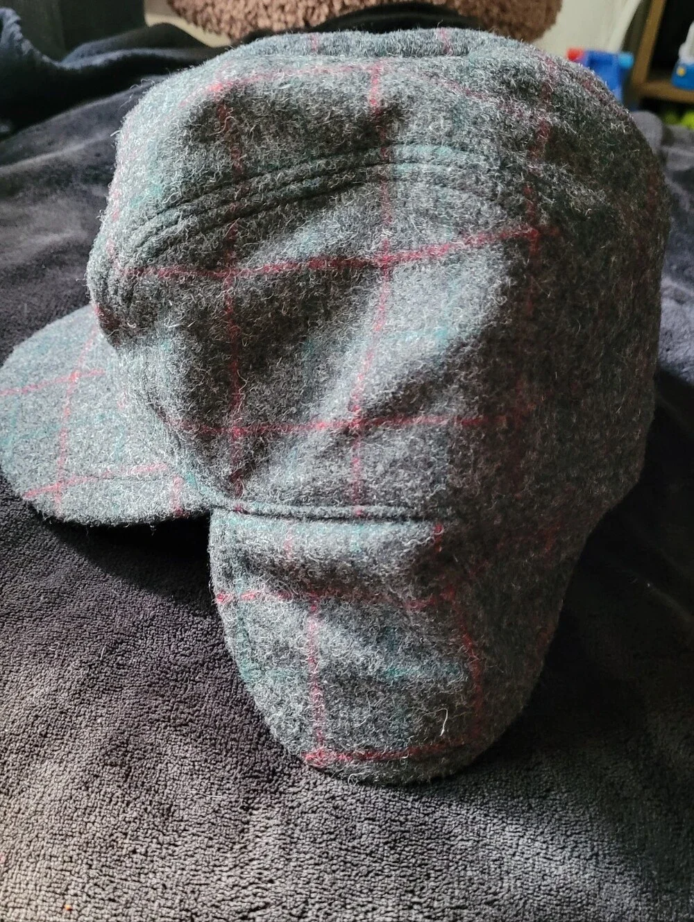 L.L. Bean Adults' Maine Guide Wool Cap with PrimaLoft Plaid Size XL